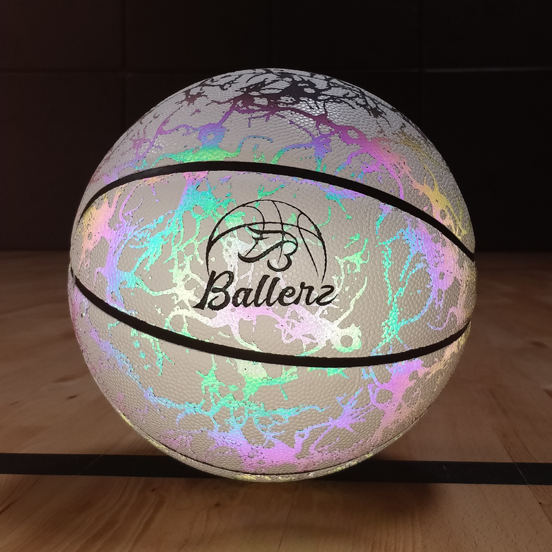 Ballon de basket réfléchissant Flashly Blanc – Effet lumineux unique