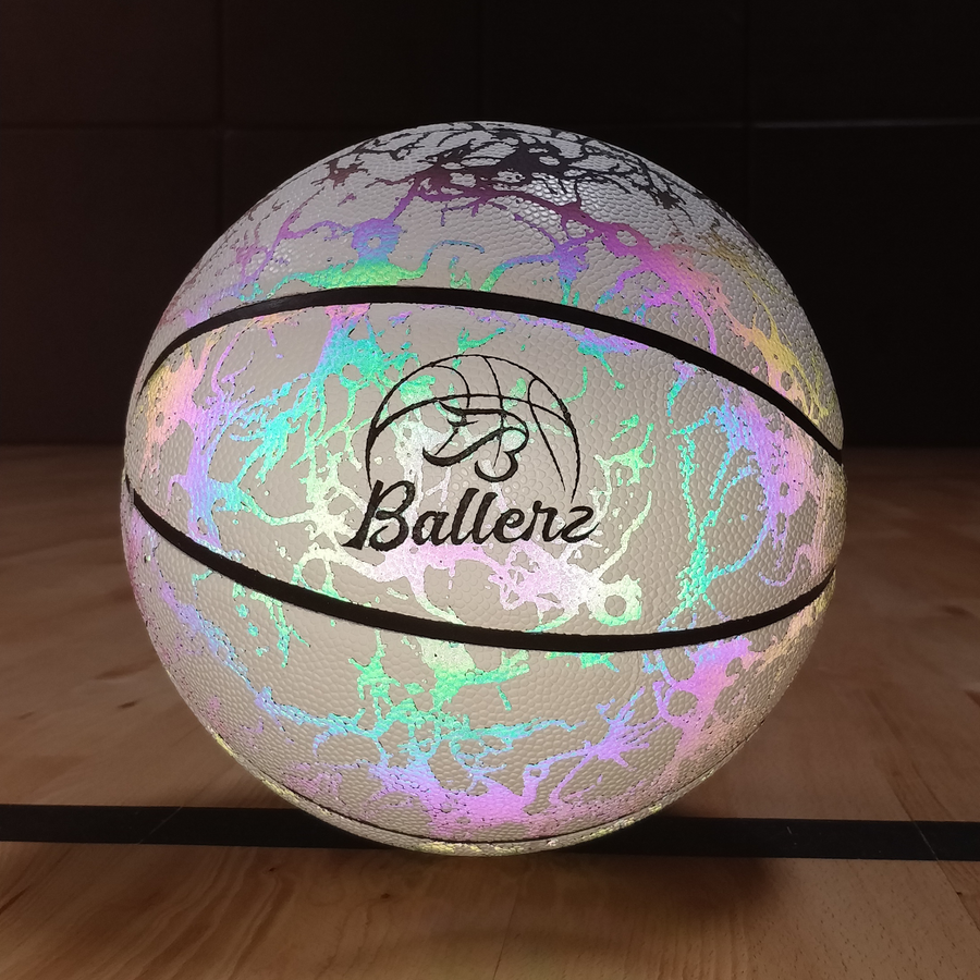Ballon de basket réfléchissant Flashly Blanc – Effet lumineux unique